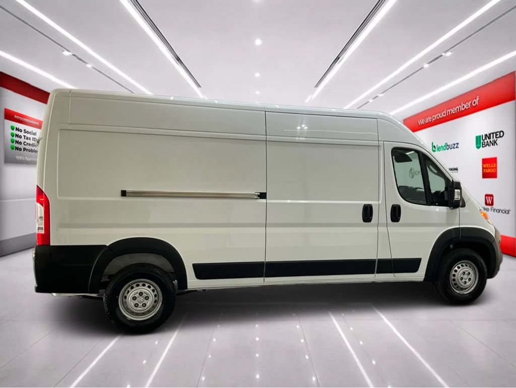 Used 2025 RAM ProMaster 2500 w/ Convenience Group FWD image 8