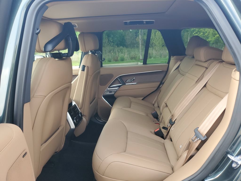 New 2026 Land Rover Range Rover SE AWD/4WD image 24
