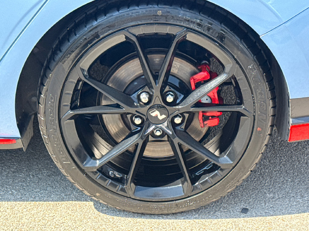 Used 2025 Hyundai Elantra N FWD image 10