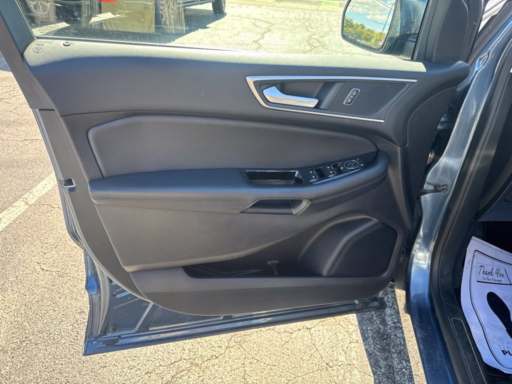 Certified 2019 Ford Edge SEL w/ Equipment Group 201A AWD/4WD image 19