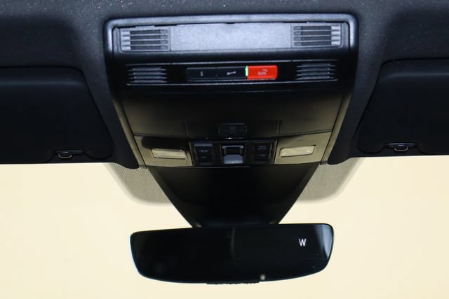 Used 2023 Volkswagen Tiguan SE R-Line FWD image 21
