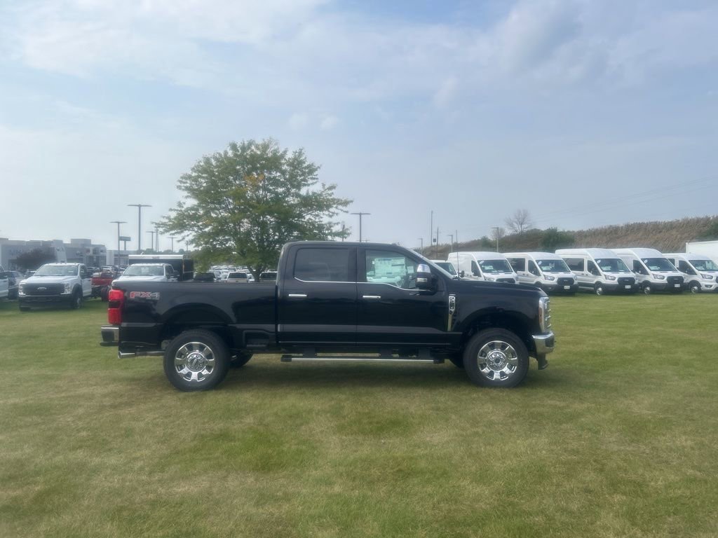 New 2026 Ford F250 Lariat image 4