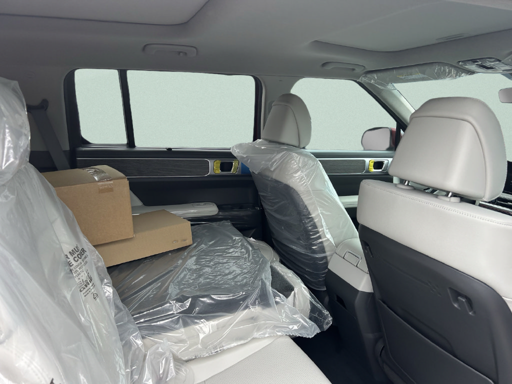 New 2026 Hyundai Santa Fe Limited FWD image 22