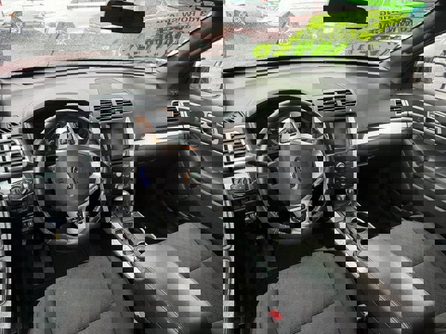 Used 2013 Ford Explorer XLT image 11