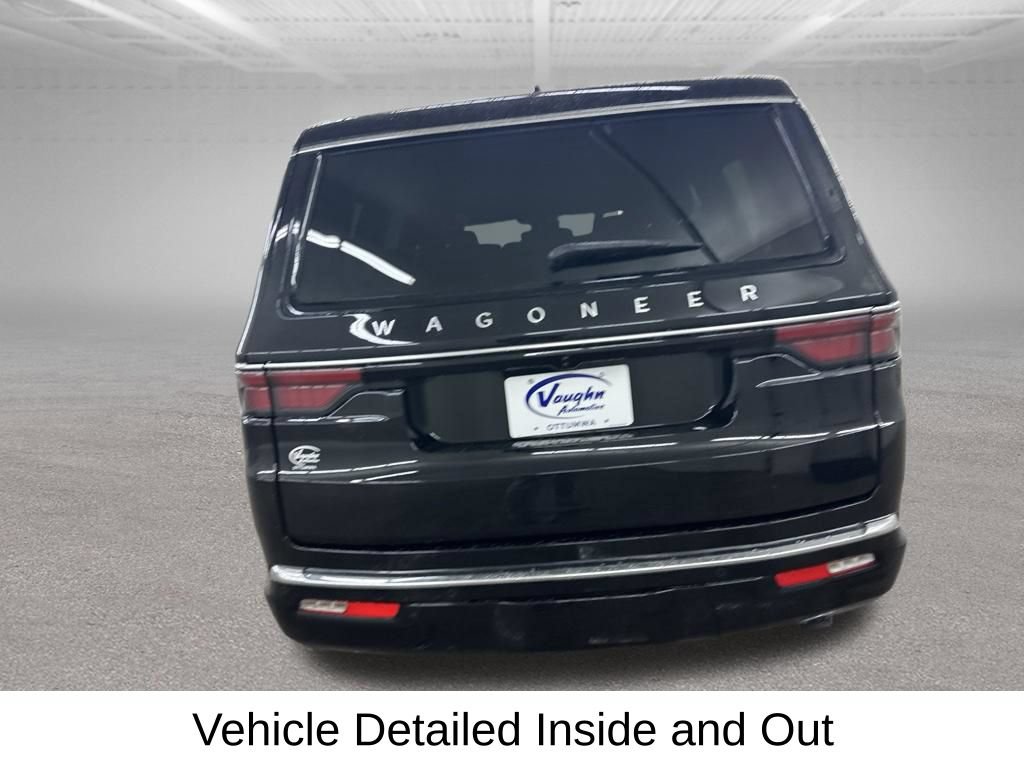 Used 2025 Jeep Wagoneer Series II AWD/4WD image 11