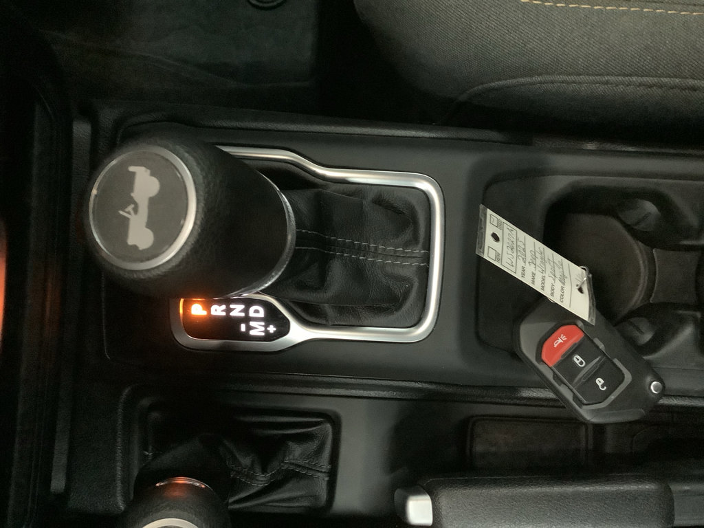 Used 2025 Jeep Wrangler Sport image 21