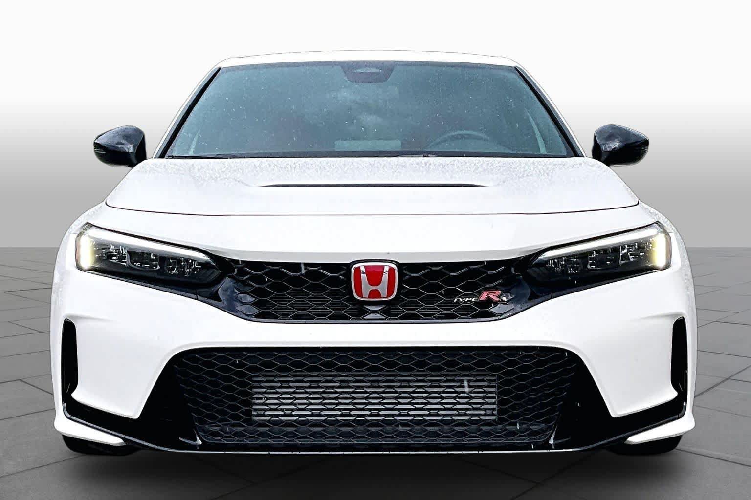 Used 2025 Honda Civic Type R image 3