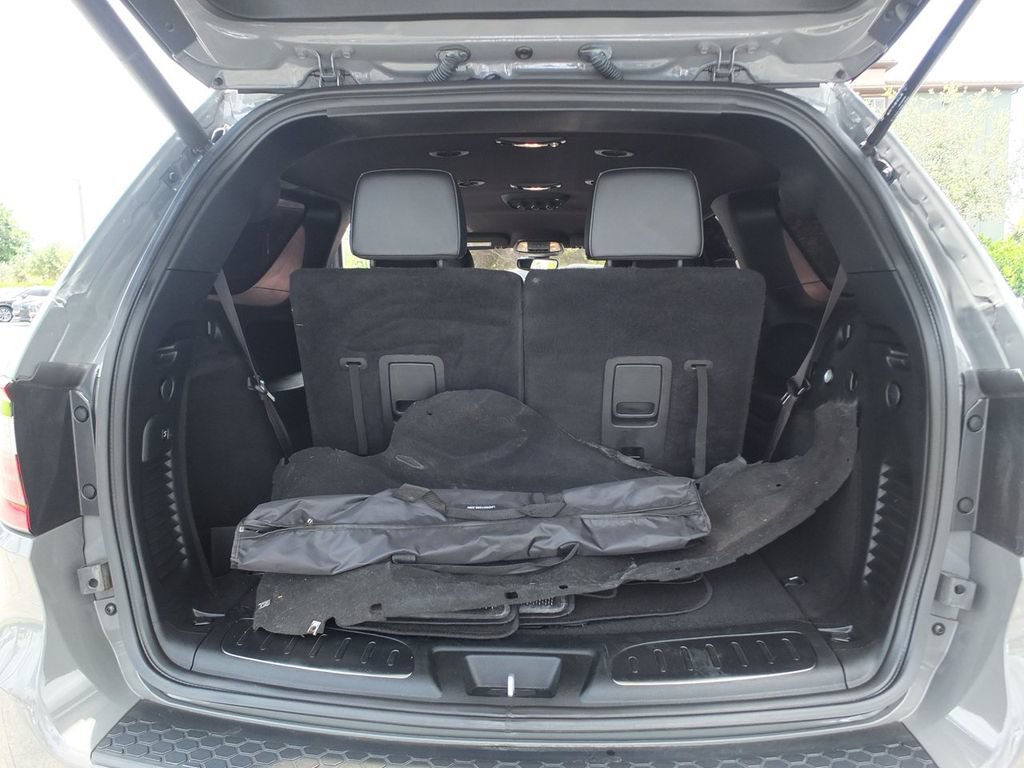 Used 2022 Dodge Durango R/T w/ Blacktop Package AWD/4WD image 23