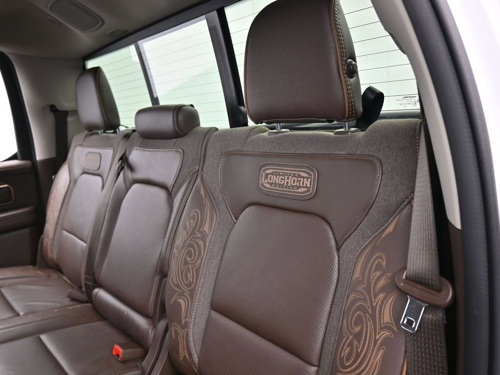 Used 2025 RAM 1500 Limited image 28