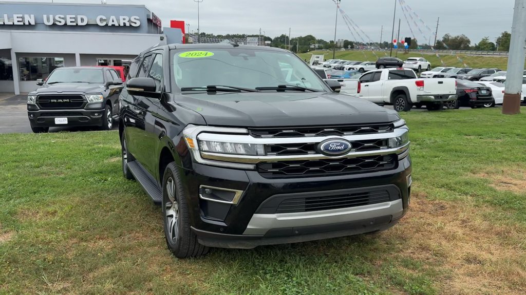 Used 2024 Ford Expedition Max Limited AWD/4WD image 9