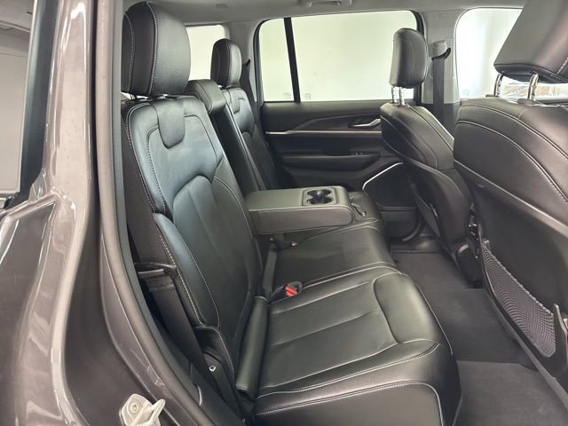 Used 2022 Jeep Grand Cherokee Limited 4xe AWD/4WD image 31