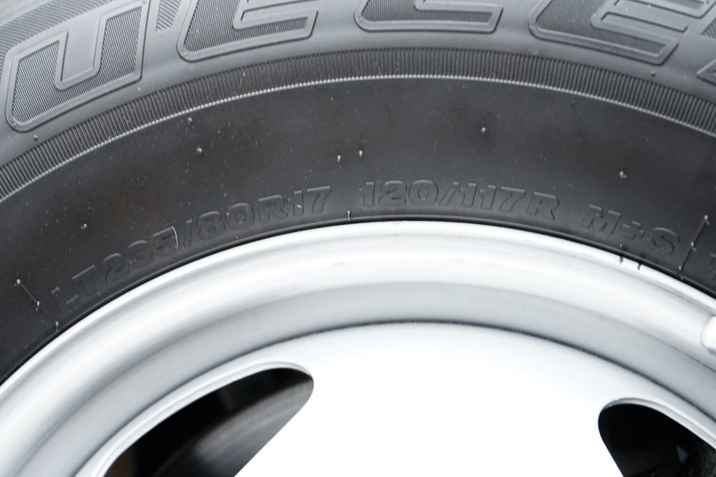 Used 2018 Chevrolet Silverado 3500 W/T RWD image 36