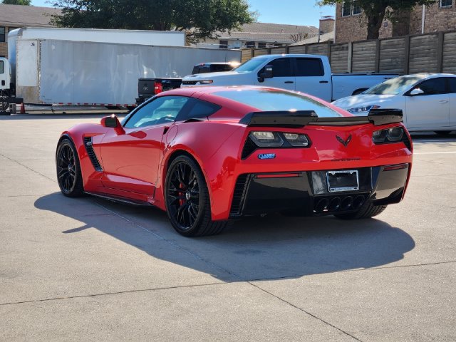 Used 2017 Chevrolet Corvette Z06 RWD image 3