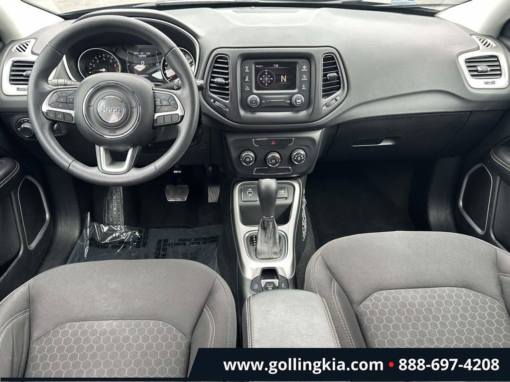 Used 2018 Jeep Compass Sport image 12