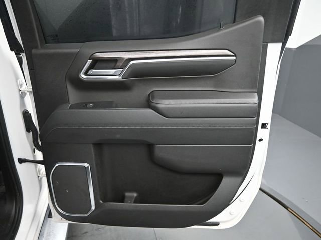 Used 2023 Chevrolet Silverado 1500 LTZ w/ LTZ Convenience Package II image 16