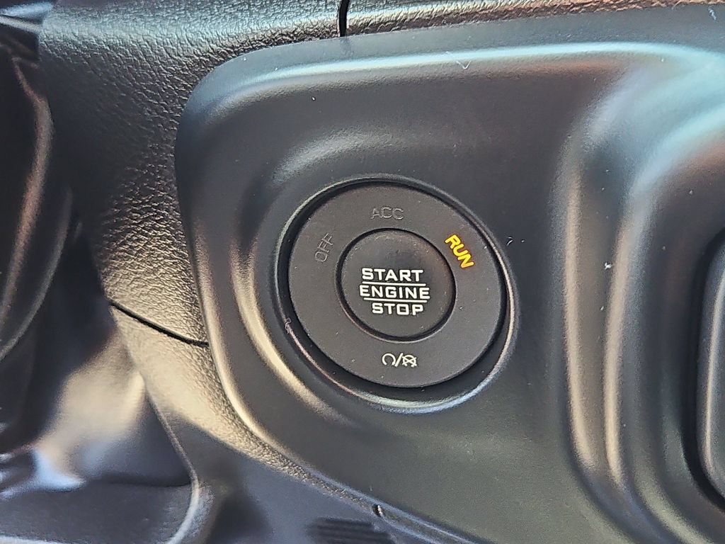 Used 2022 Jeep Wrangler Unlimited Sport AWD/4WD image 14
