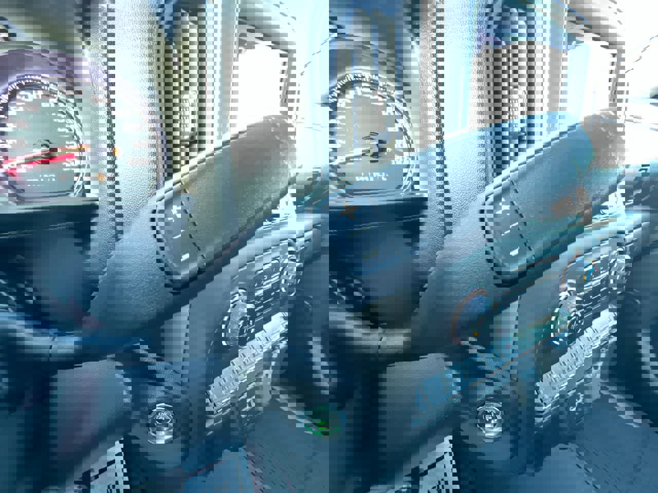 Used 2023 Chevrolet Silverado 1500 Custom image 20