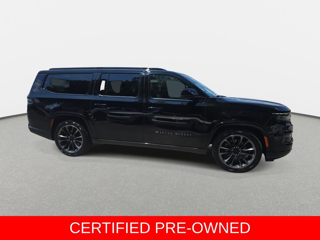 Used 2025 Jeep Grand Wagoneer L Series III w/ Rear Seat Video Group 1 AWD/4WD image 4