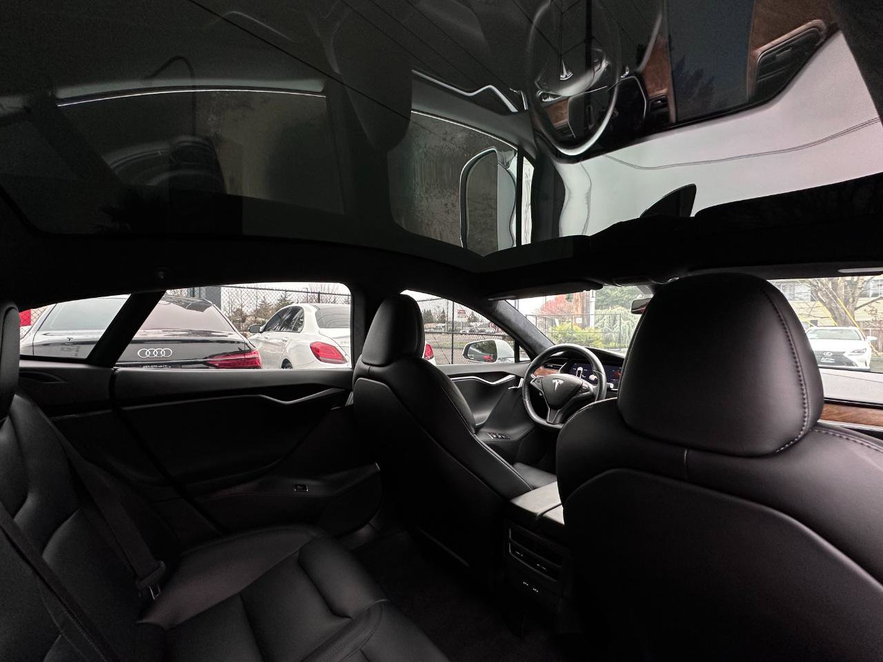 Used 2020 Tesla Model S Long Range Plus image 14