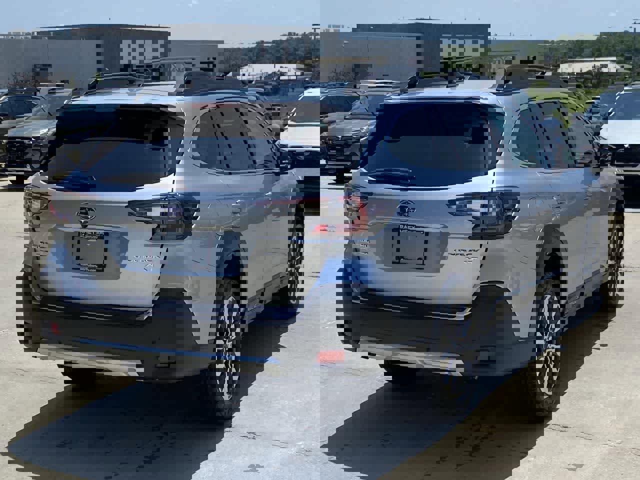 Used 2025 Subaru Outback Limited XT image 6