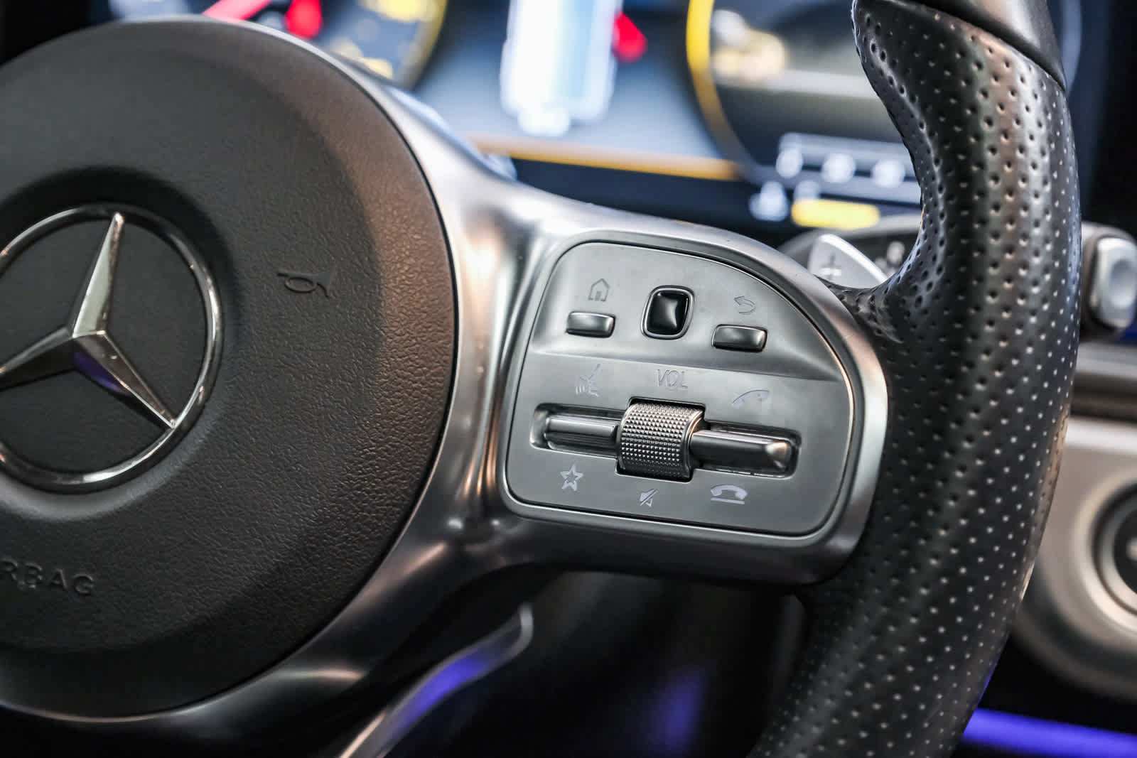 Used 2023 Mercedes-Benz G 550 image 21