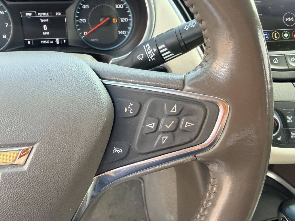 Used 2021 Chevrolet Malibu LT w/ Leather Package FWD image 14