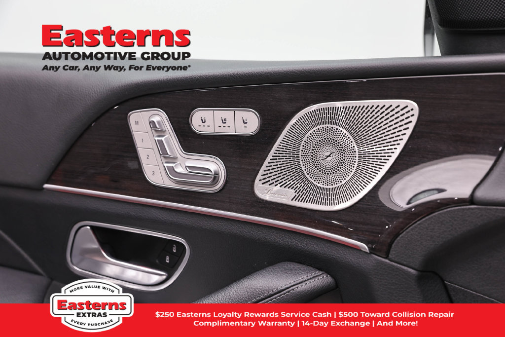 Used 2023 Mercedes-Benz GLE 450 4MATIC w/ AMG Line Exterior image 24