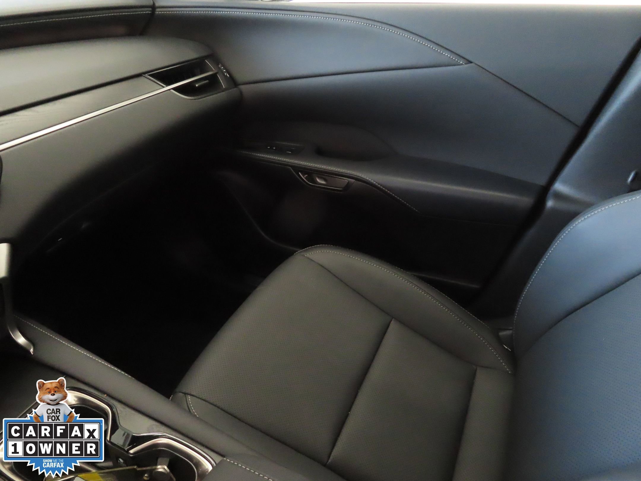 Used 2025 Lexus RX 350 Premium w/ Accessory Package image 21