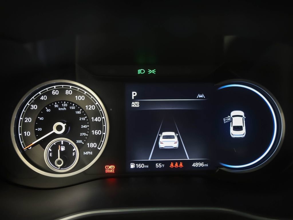 Used 2025 Genesis G70 3.3T Advanced image 14