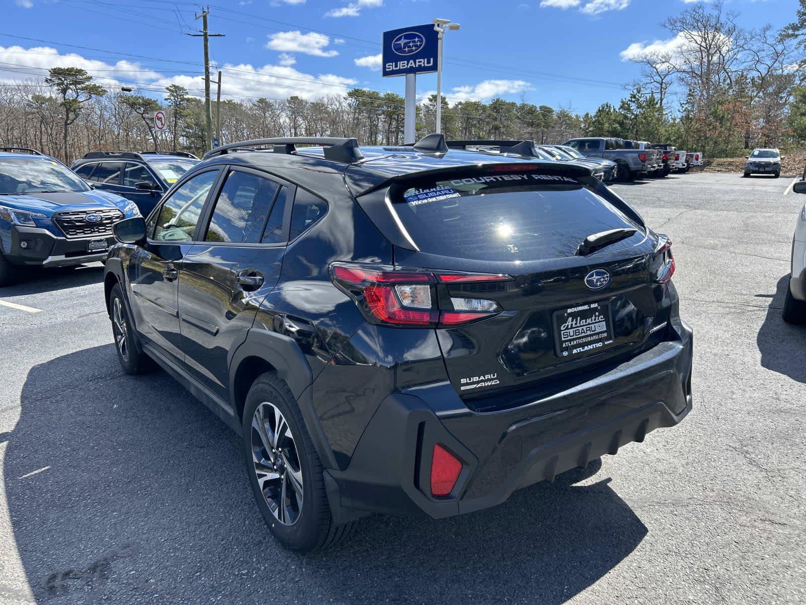 Used 2025 Subaru Crosstrek 2.5i Premium AWD/4WD image 5