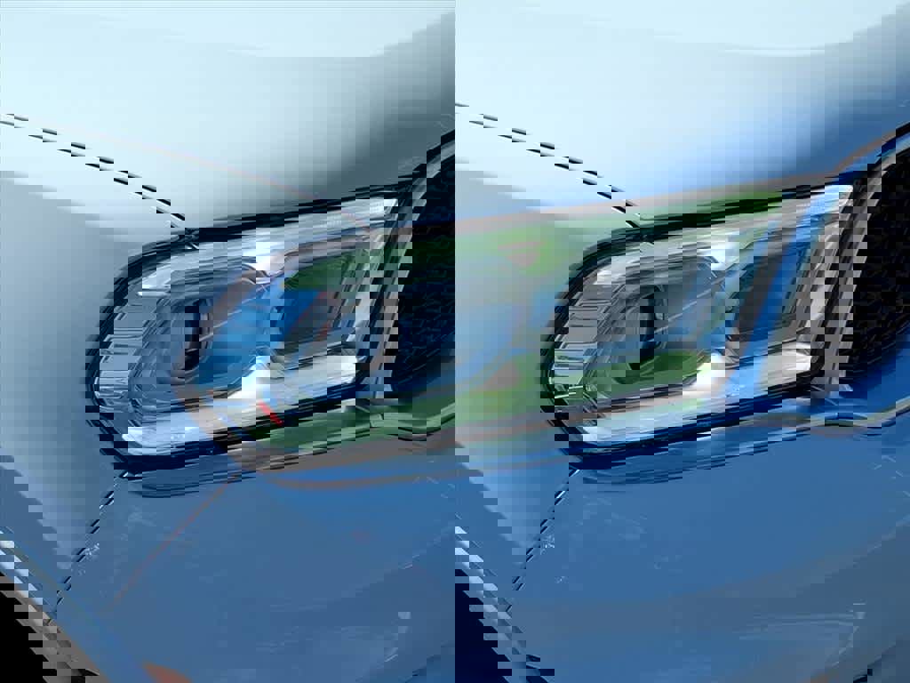 Used 2022 Dodge Durango SXT w/ Anodized Platinum Package image 9