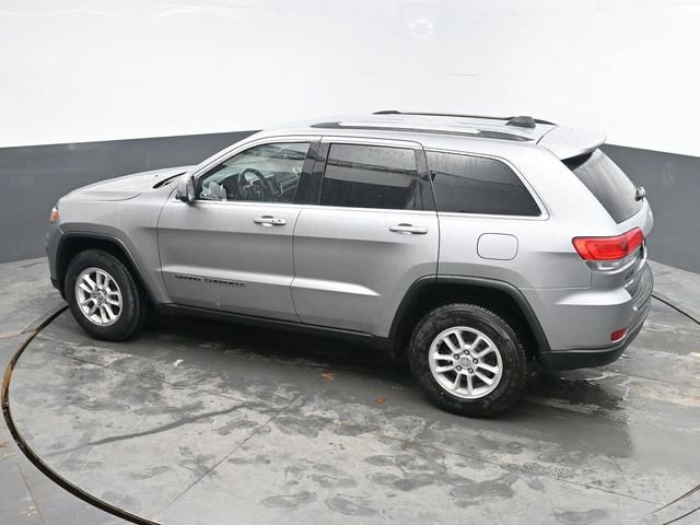 Used 2019 Jeep Grand Cherokee Laredo AWD/4WD image 29