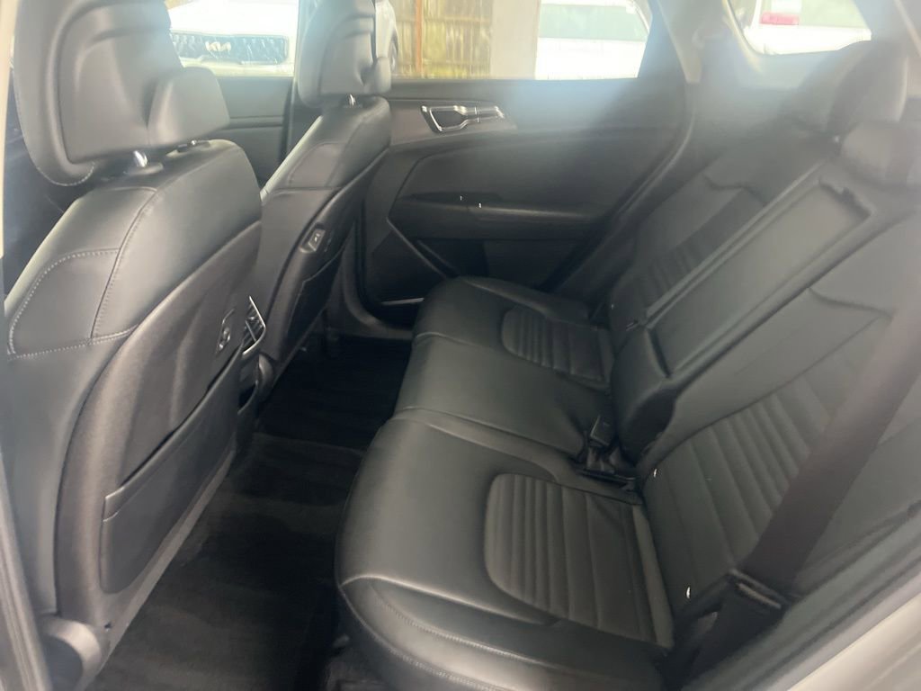 Certified 2023 Kia Sportage SX image 8