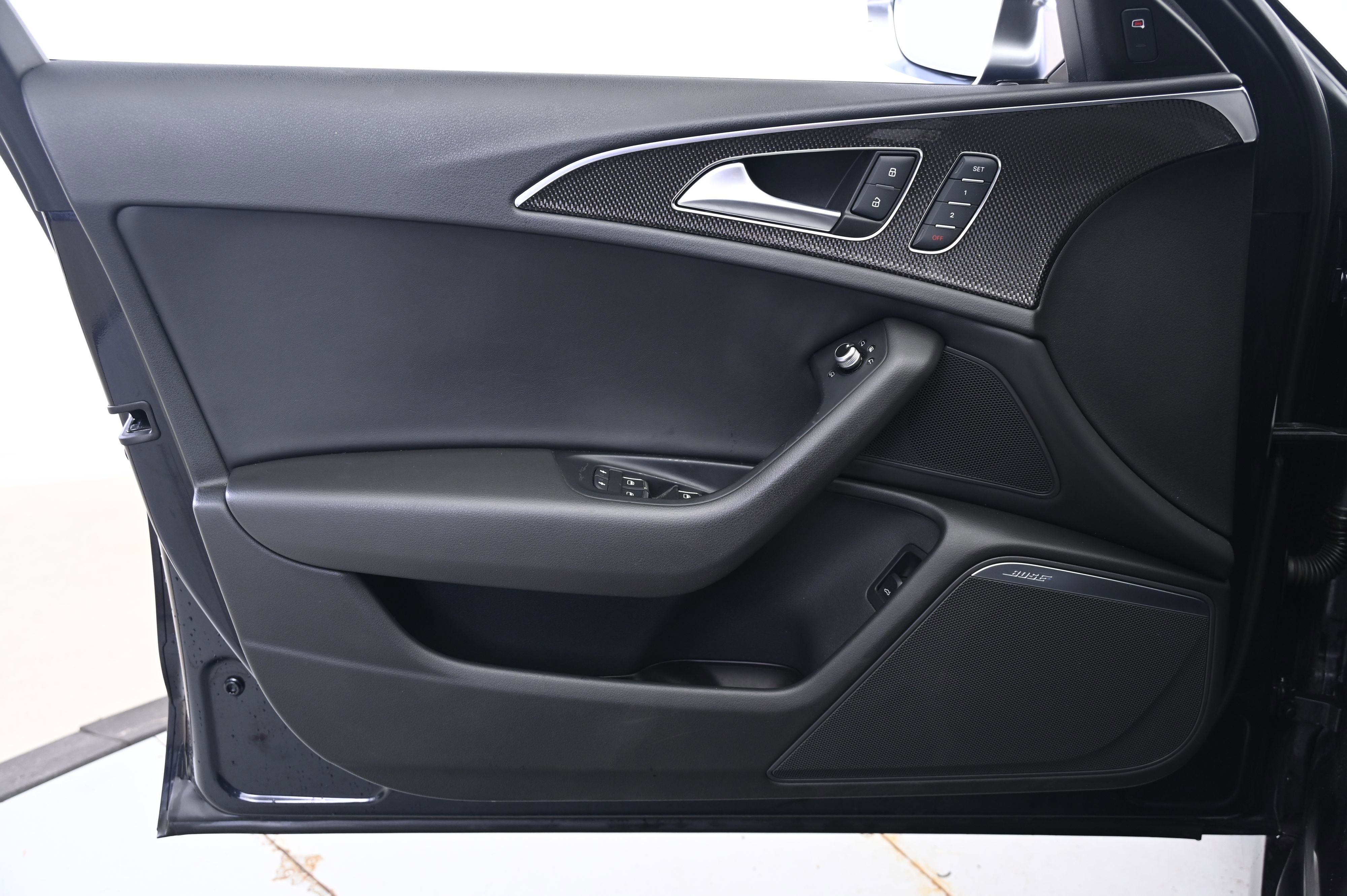 Used 2013 Audi S6 Prestige image 25