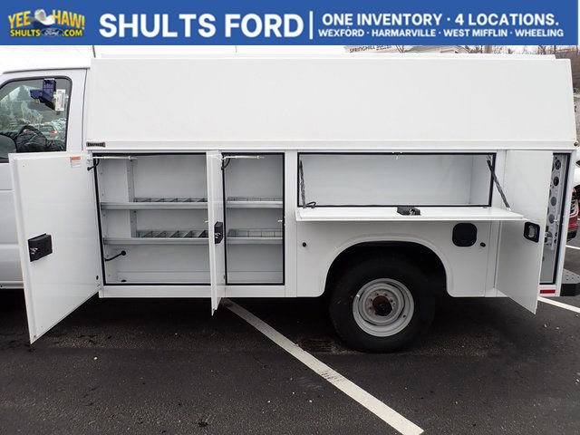 New 2026 Ford E-350 and Econoline 350 Super Duty w/ Power Equipment Group RWD image 4