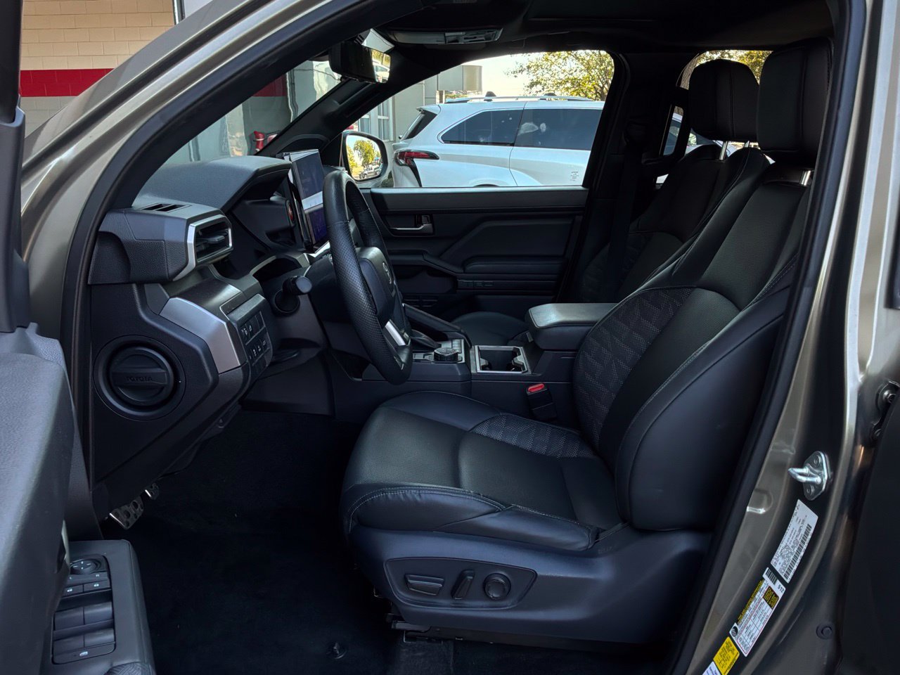 Used 2024 Toyota Tacoma TRD Sport w/ TRD Sport Premium Package RWD image 16