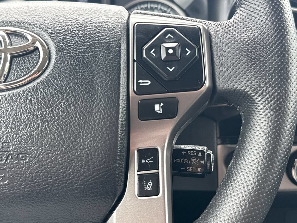 Used 2023 Toyota Tacoma SR5 AWD/4WD image 21