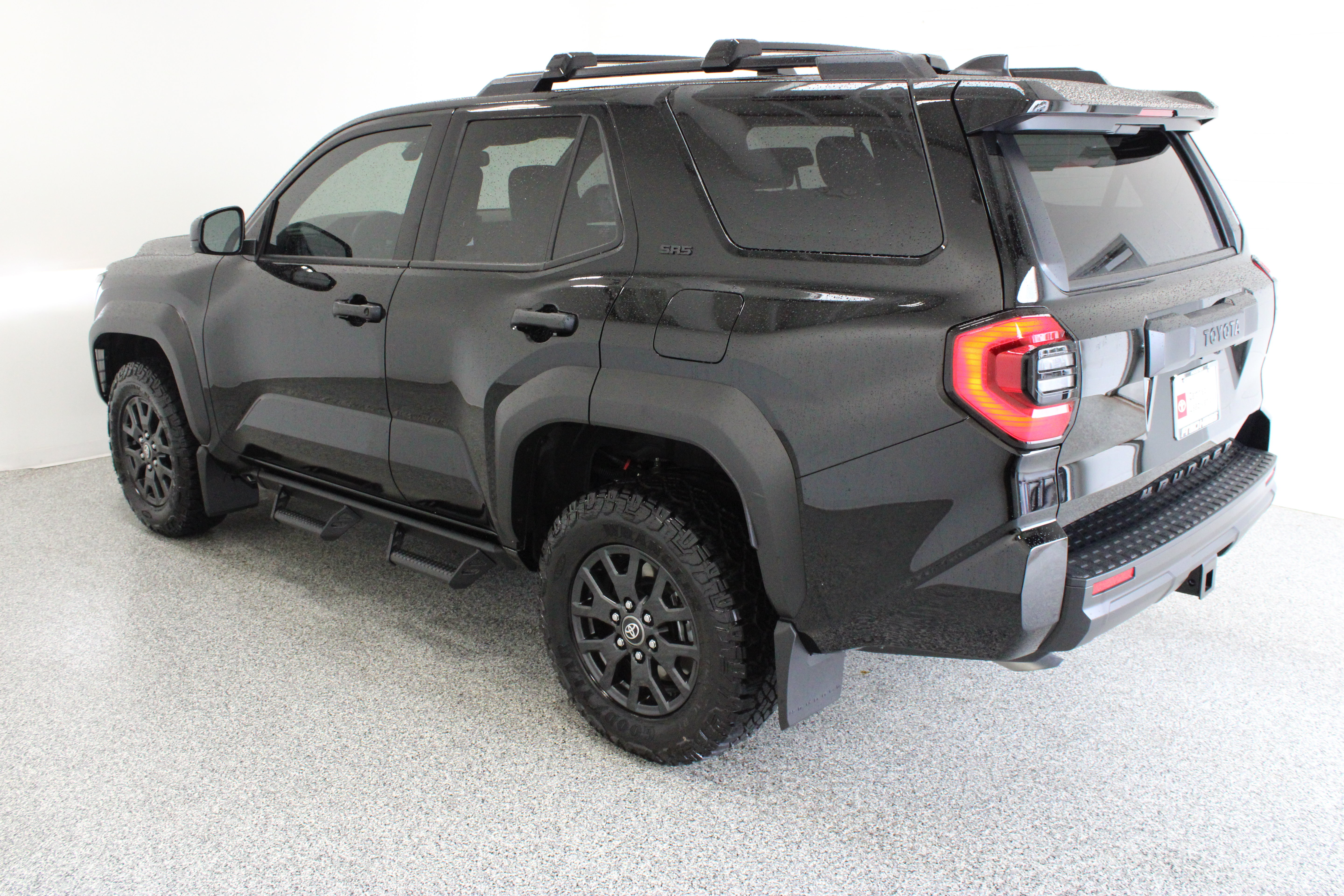 Used 2026 Toyota 4Runner SR5 AWD/4WD image 9