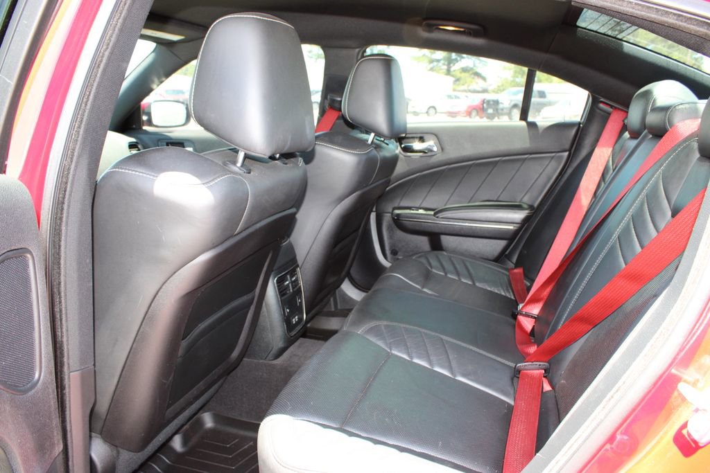 Used 2016 Dodge Charger SRT Hellcat w/ Harman/Kardon Audio Group RWD image 11