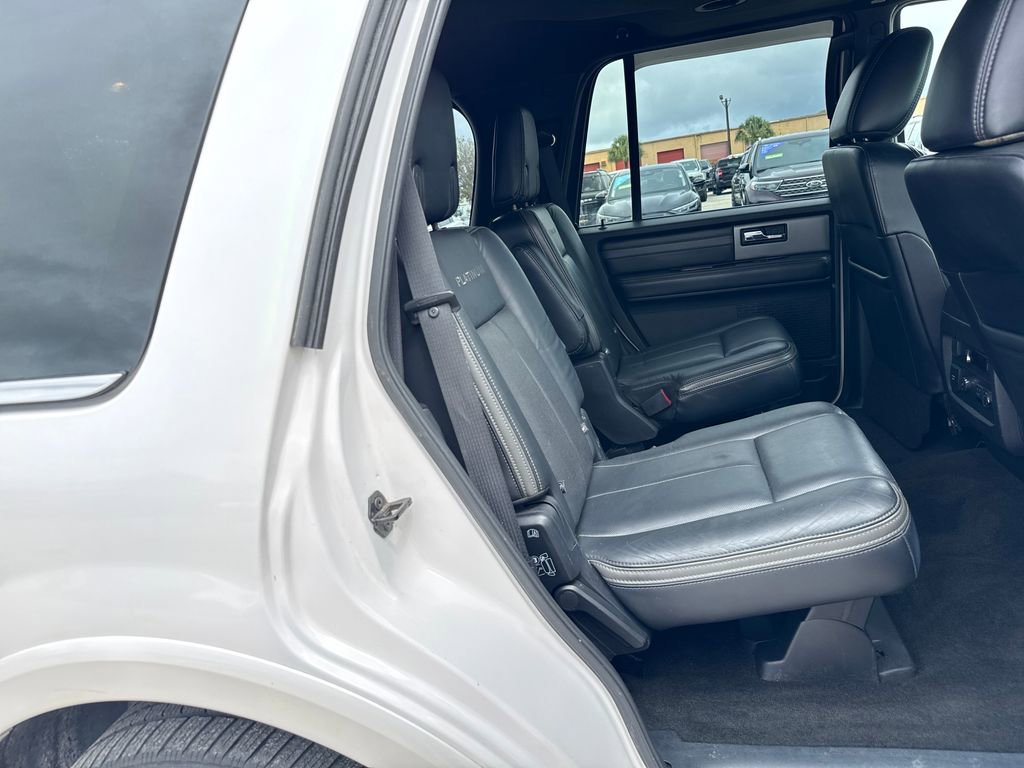 Used 2017 Ford Expedition Platinum image 25