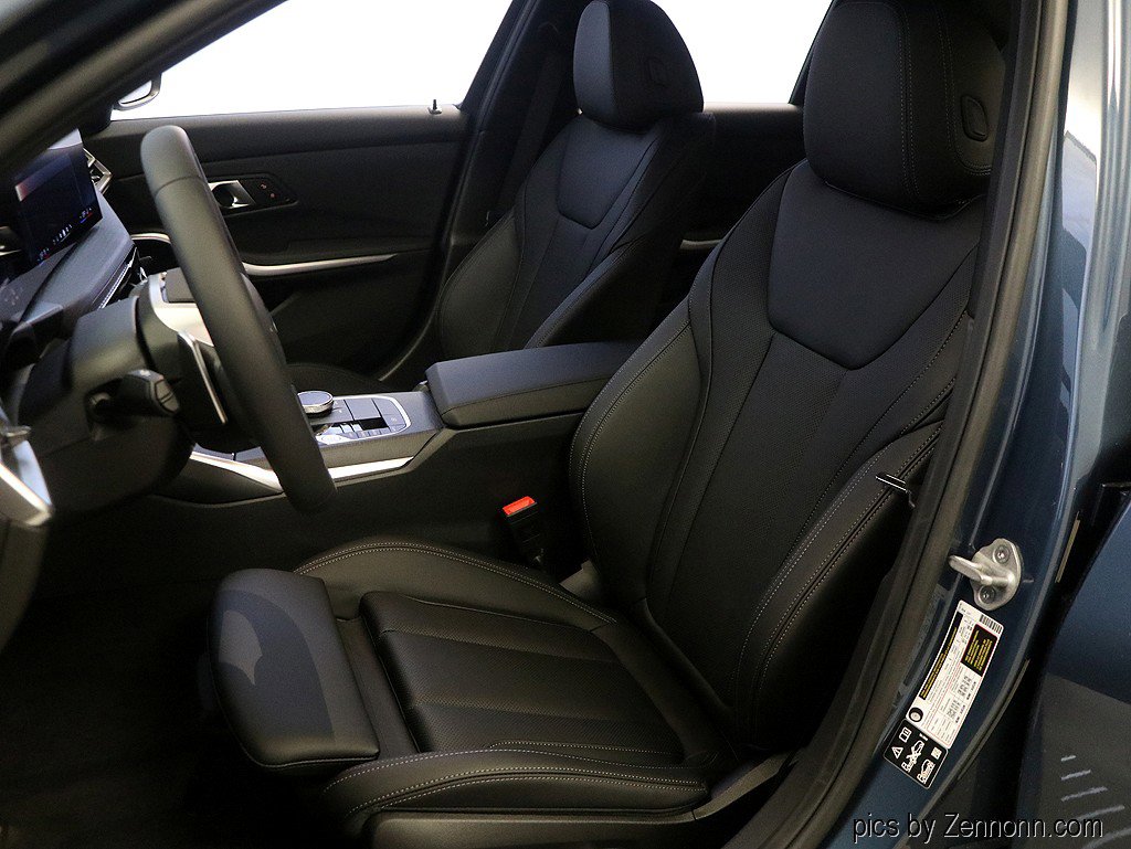 Used 2025 BMW 330i xDrive Sedan w/ M Sport Package image 10