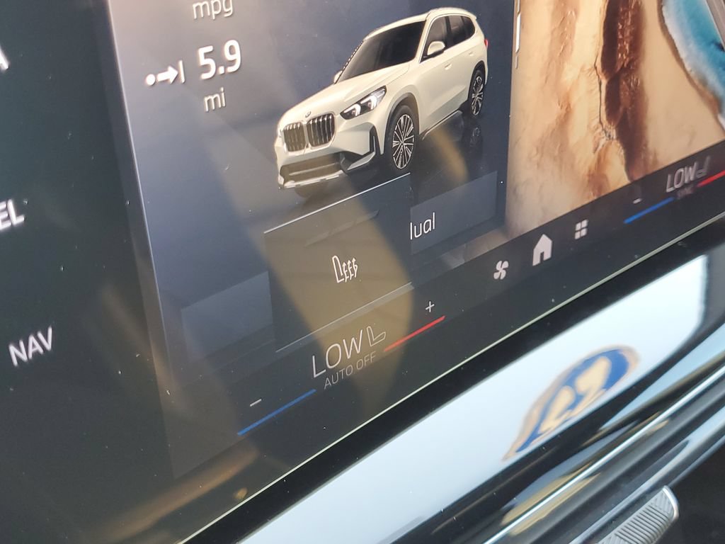 Used 2025 BMW X1 xDrive28i AWD/4WD image 22