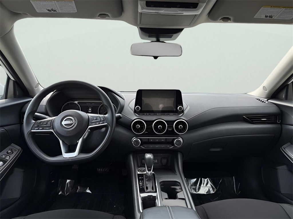 Used 2024 Nissan Sentra SV image 15