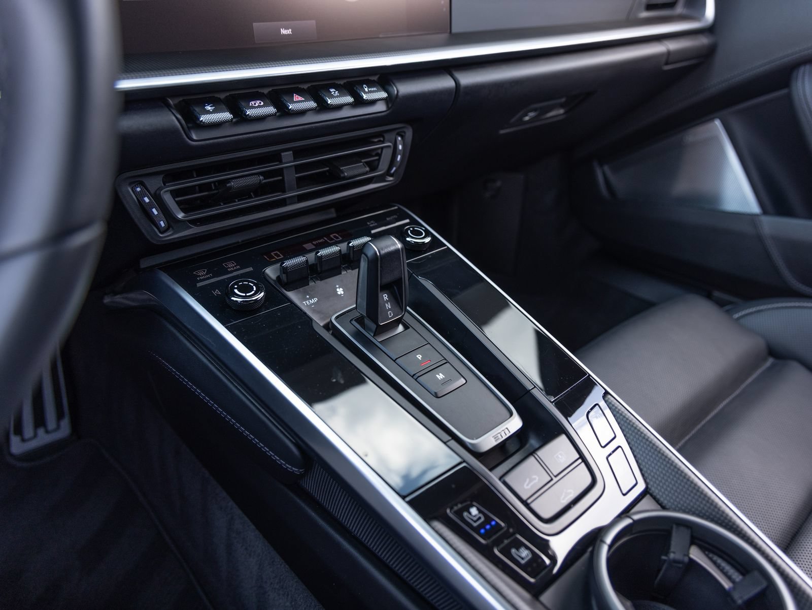 Certified 2024 Porsche 911 Turbo S AWD/4WD image 18