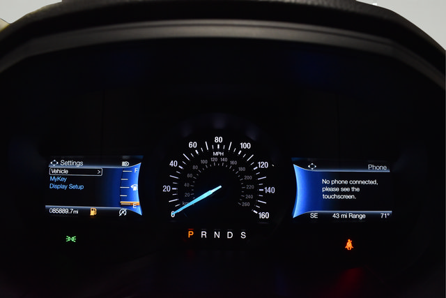 Used 2022 Ford Edge Titanium AWD/4WD image 16