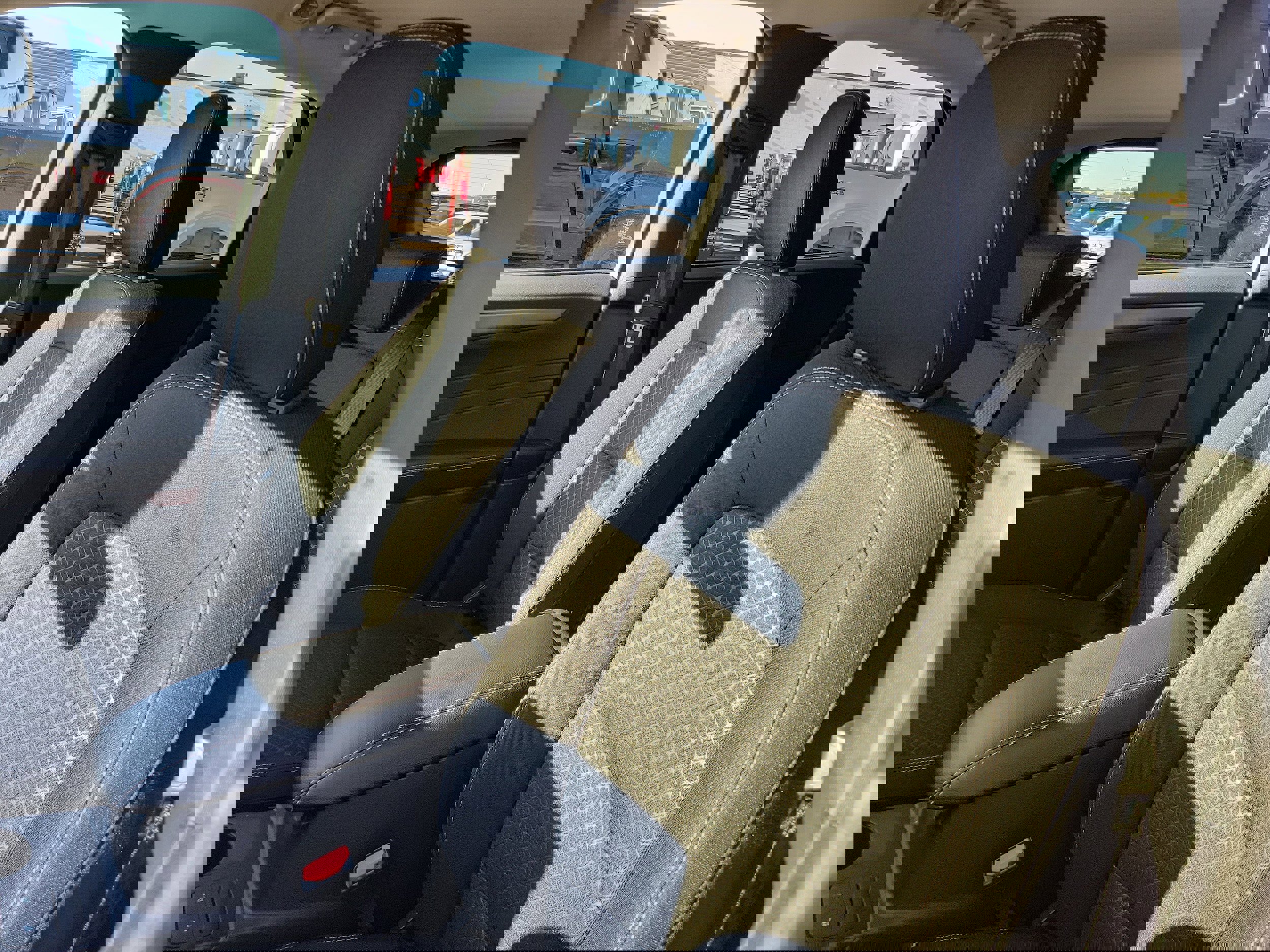 New 2026 Ford Escape Active image 18