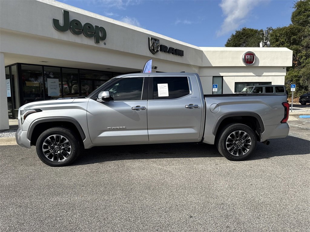 Used 2024 Toyota Tundra Limited image 8
