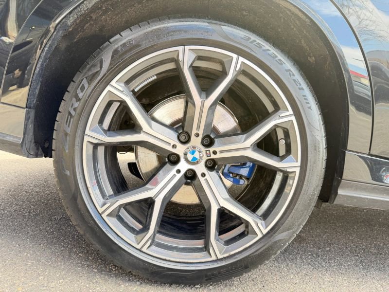 Used 2024 BMW X6 xDrive40i w/ Premium Package image 33