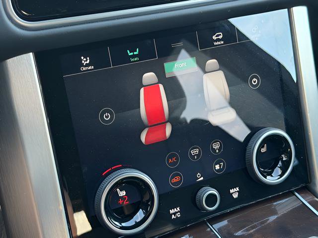 Used 2020 Land Rover Range Rover HSE image 17