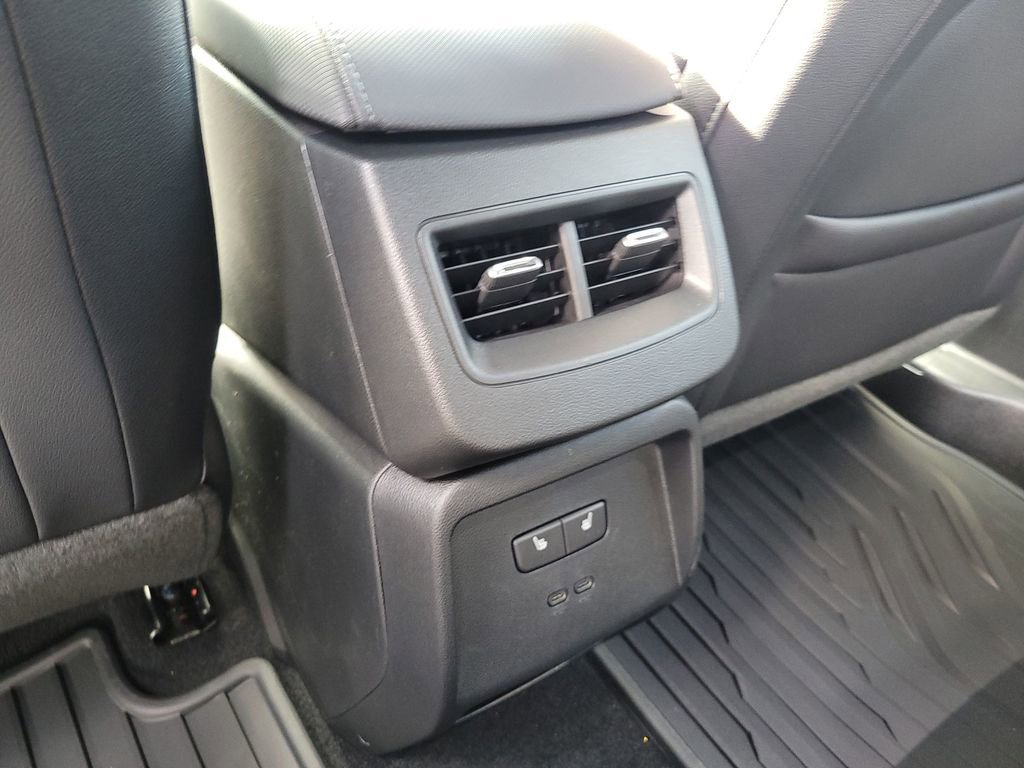 New 2026 Chevrolet Equinox EV LT image 21